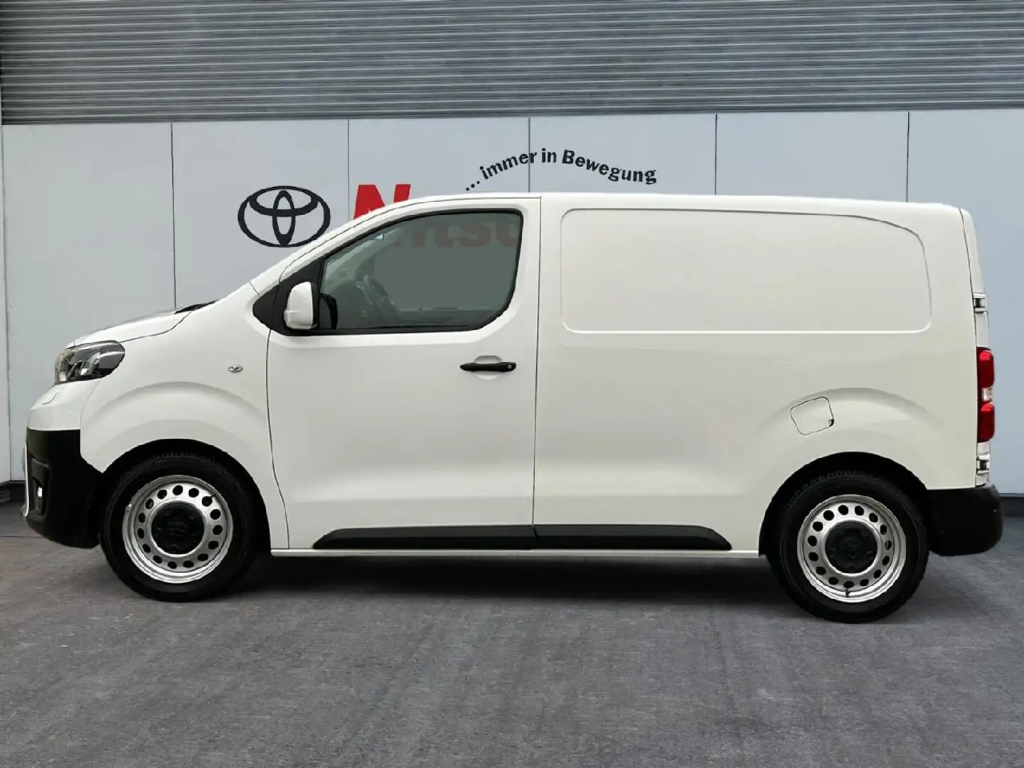 Toyota Proace 1.6 D-4D Compact Comfort, AHK Weiß - 2