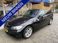 BMW 318 3-serie Touring 318i Business Line NL AUTO/CLIMA/N Zwart - thumbnail 1