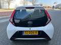 Toyota Aygo 1.0 VVT-i x-play*CAMERA*NAVI*Carplay*AIRCO*APK*NAP Blanc - thumbnail 6