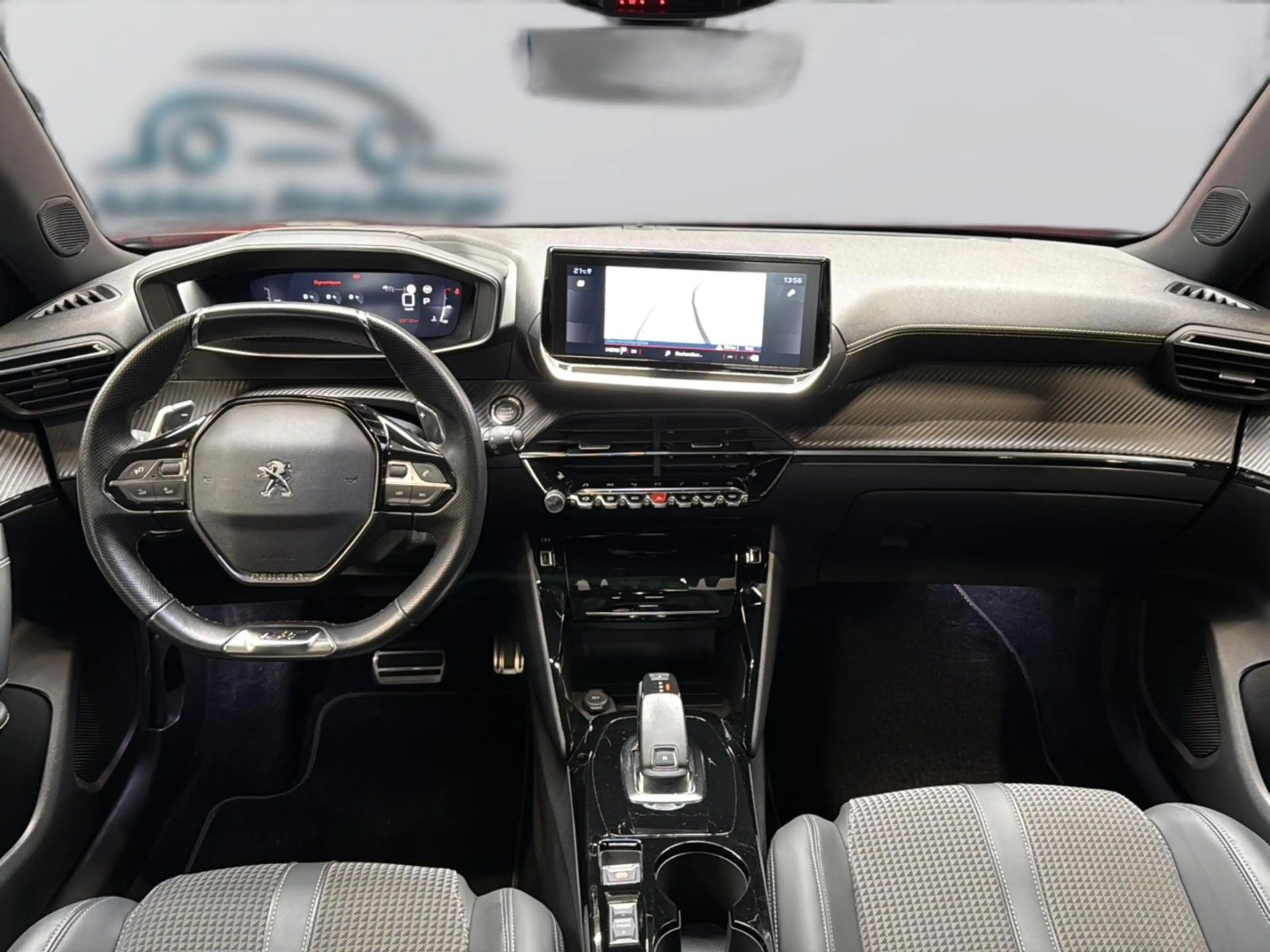 Peugeot 2008 Allure — photo 12