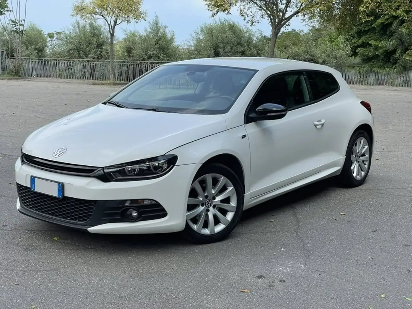 Volkswagen Scirocco Scirocco III 20081.4 tsi bm 122cv Bianco - 1
