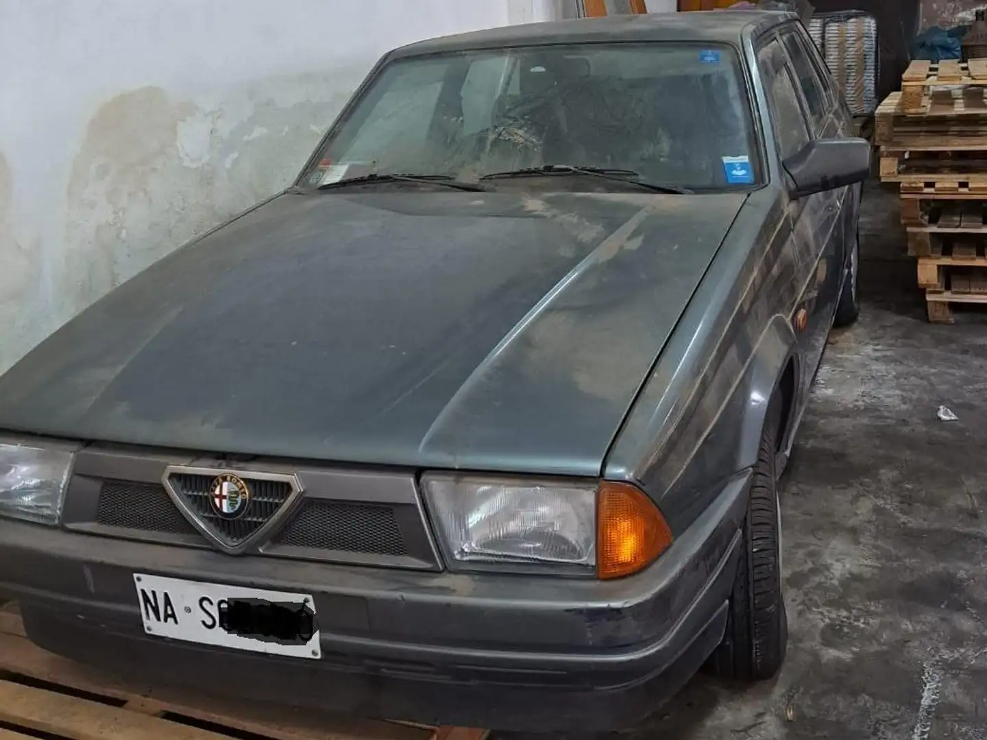 Alfa Romeo 75 75 1.6 ie Grigio - 1