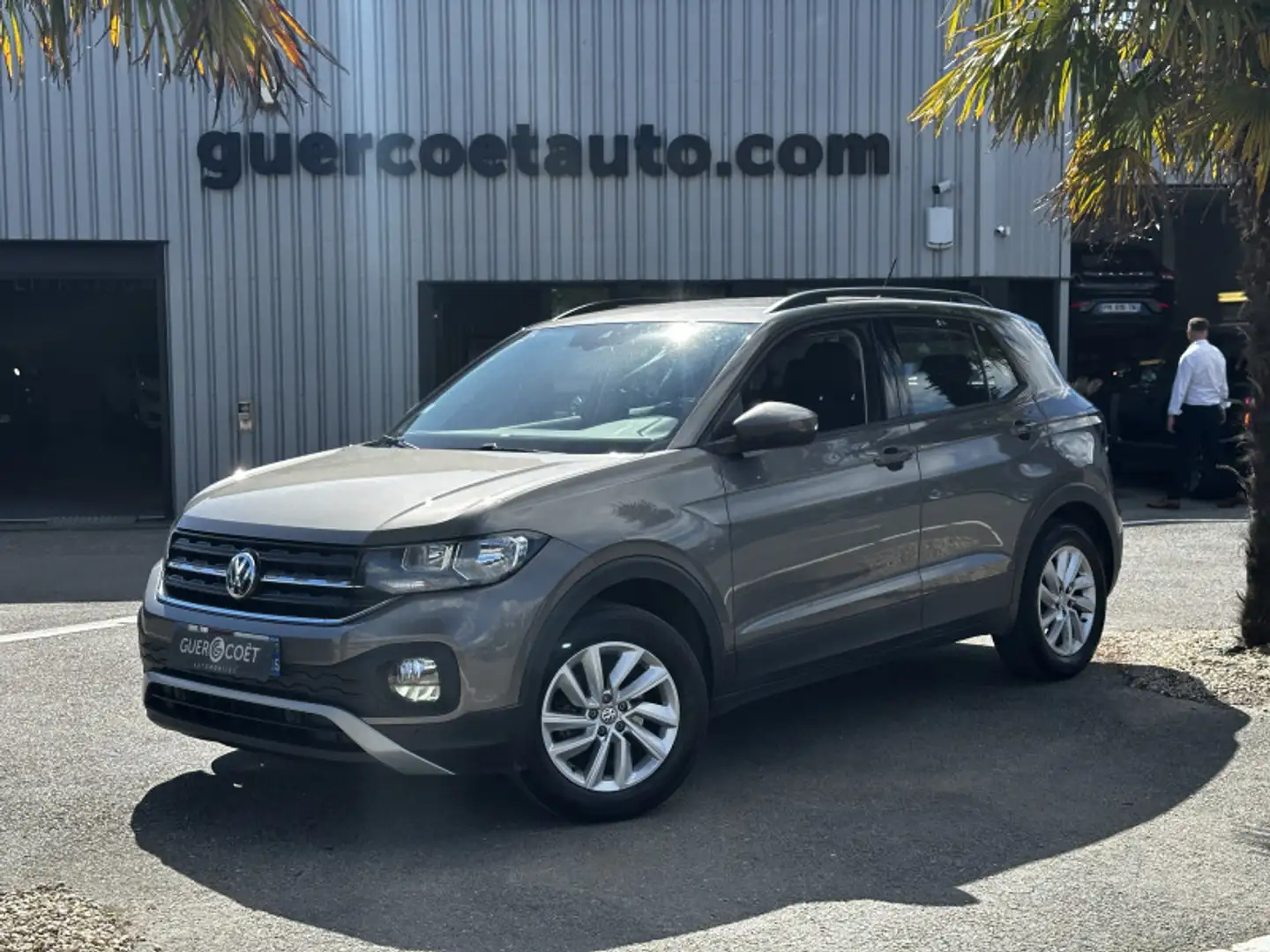 Volkswagen T-Cross 1.0 TSI 115CH LOUNGE Gris - 1