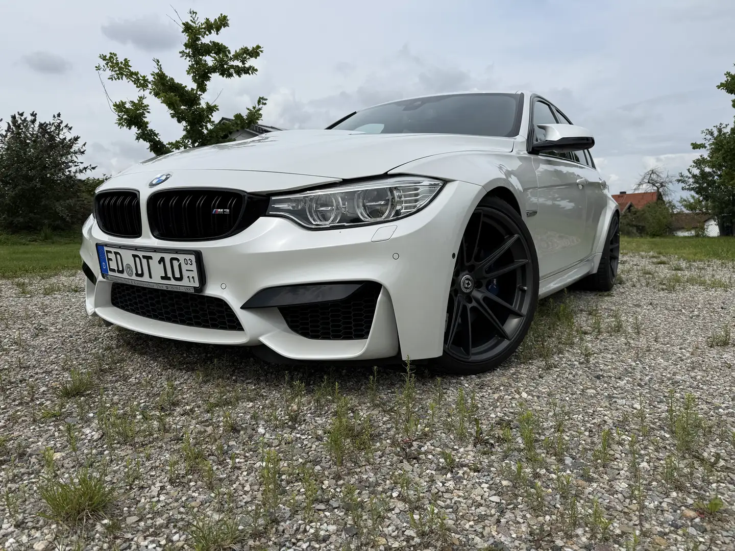 BMW M3 F80, DKG, Deutsch, k. OPF, 20 Zoll HRE Weiß - 1