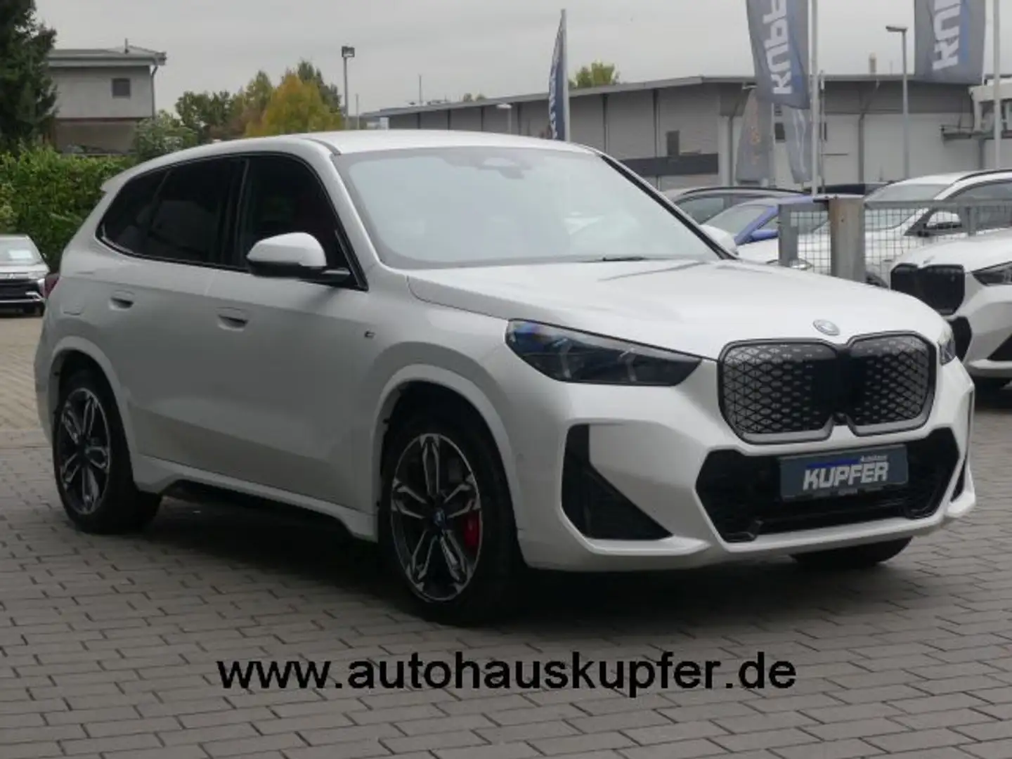 BMW X1 xDrive30 M Sportpaket Pro AHK*ACC°AdLED°19Z. Weiß - 2