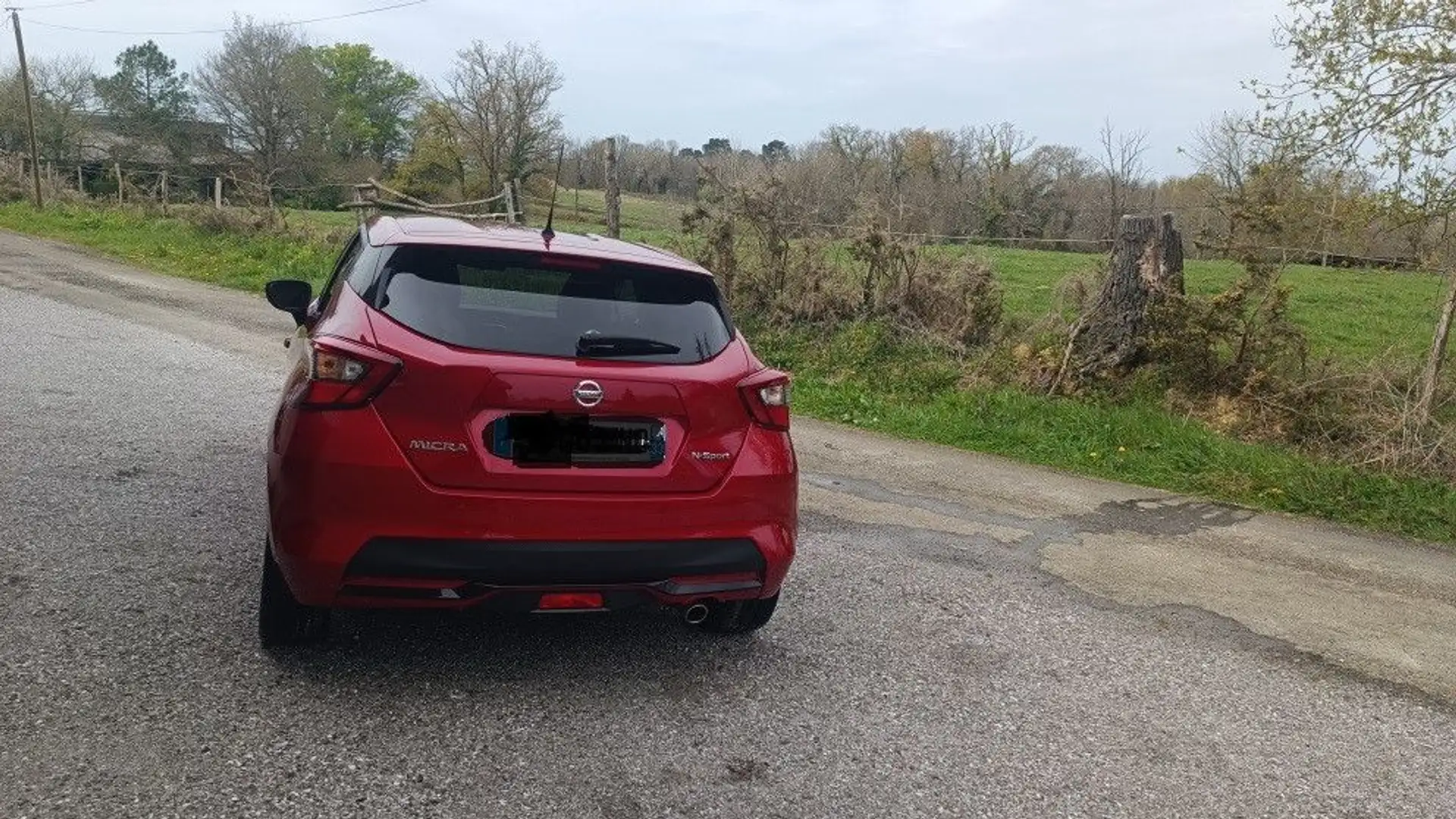 Nissan Micra 1.0 117cv N-SPORT Rojo - 2