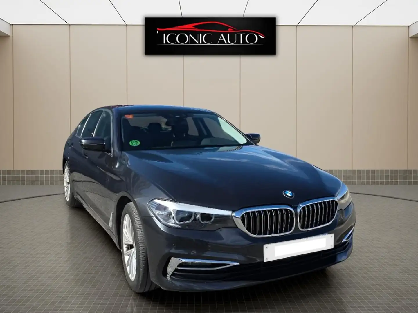 BMW Active Hybrid 3 G30 520d 190 4p Aut Grau - 2