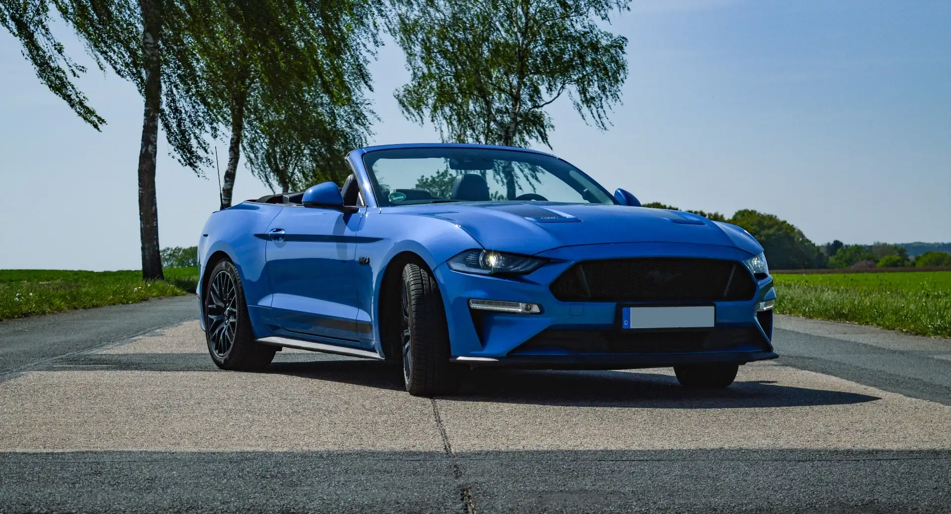 Ford Mustang Cabrio 5.0 V8 GT / 10 Gang-Aut. / 55 Jahre Edition Blau - 1