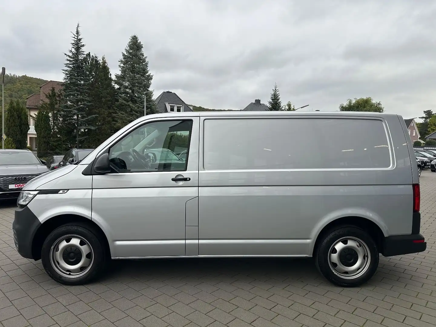 Volkswagen T6 Transporter T6.1 Transporter 2.0 TDI Komfort + 4Motion DSG Silber - 2