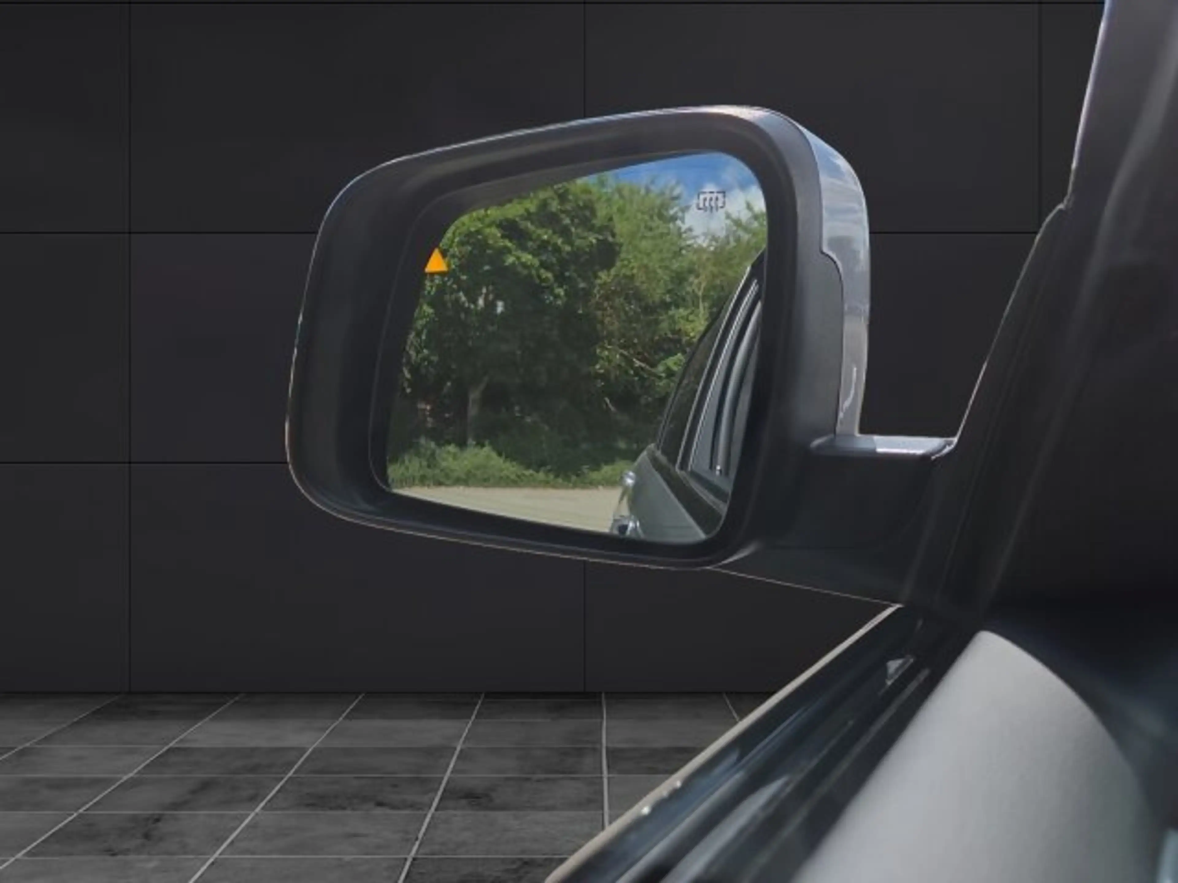 Jeep Grand Cherokee Grand Cherokee 6.2 V8 Supercharged Trackhawk — photo 9