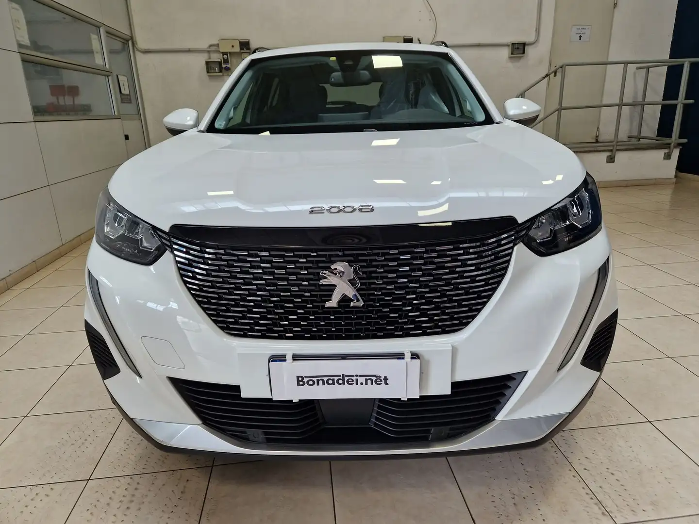 Peugeot 2008 PureTech 130 S&S Allure Pack Bianco - 1