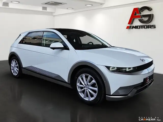 Hyundai Ioniq 5 view 5