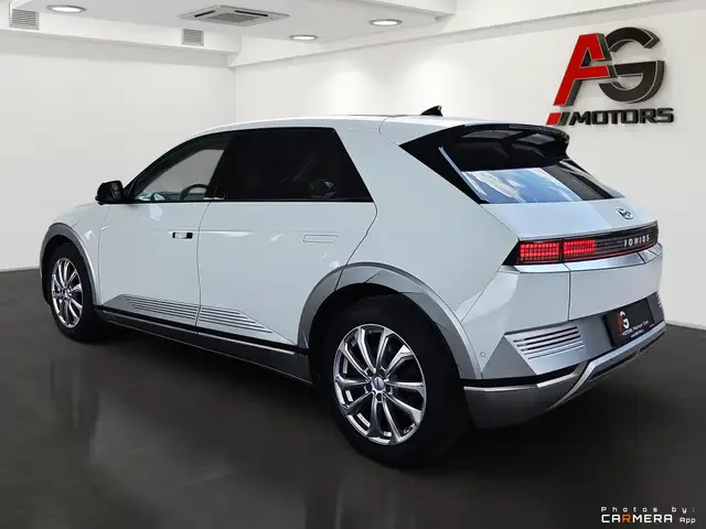 Hyundai Ioniq 5 view 9