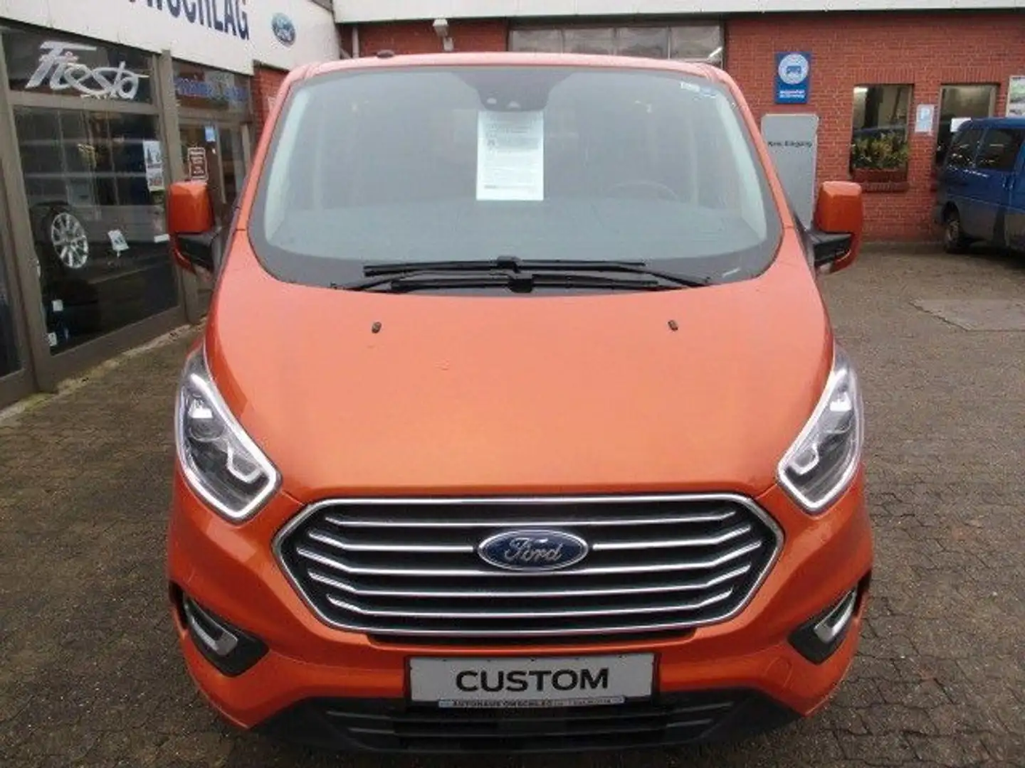 Ford Tourneo Custom L1 Titanium X Orange - 2
