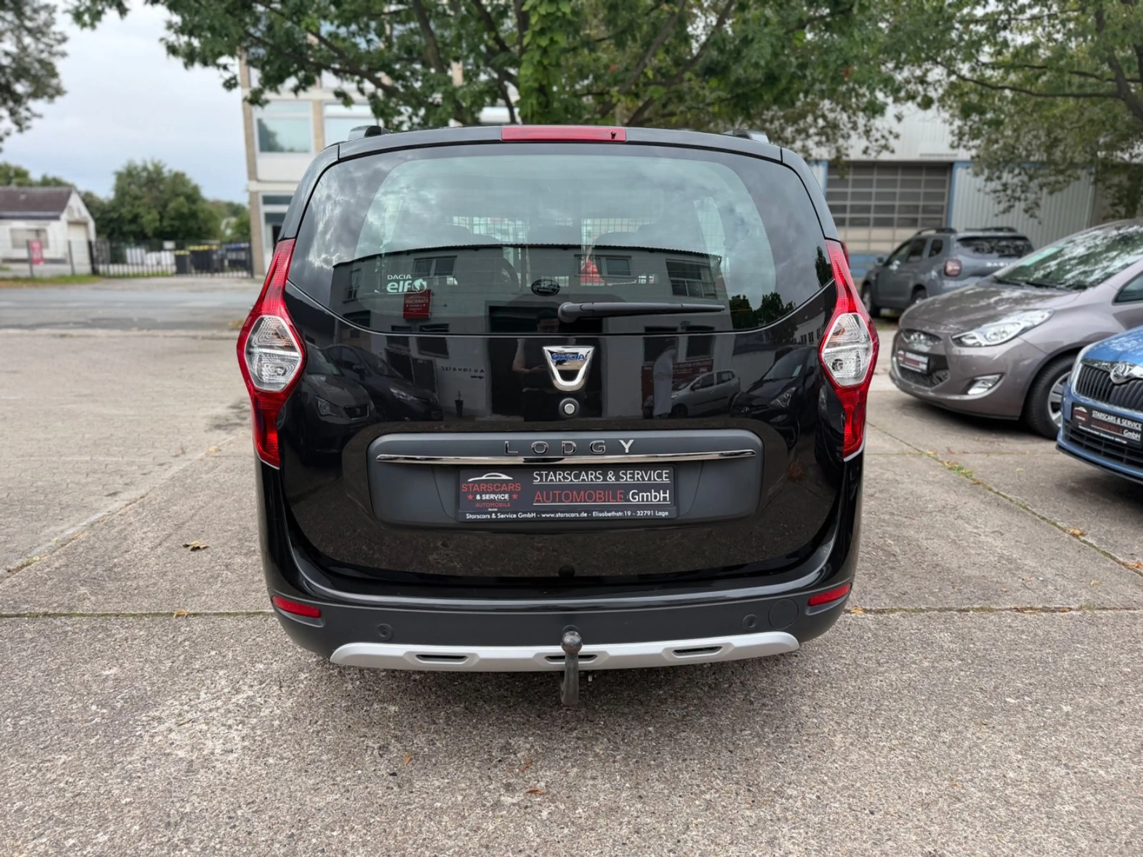 Dacia Lodgy *Stepway-Plus*NAVI*KAMERA*SHZ*AHK*1.HAND* — photo 6