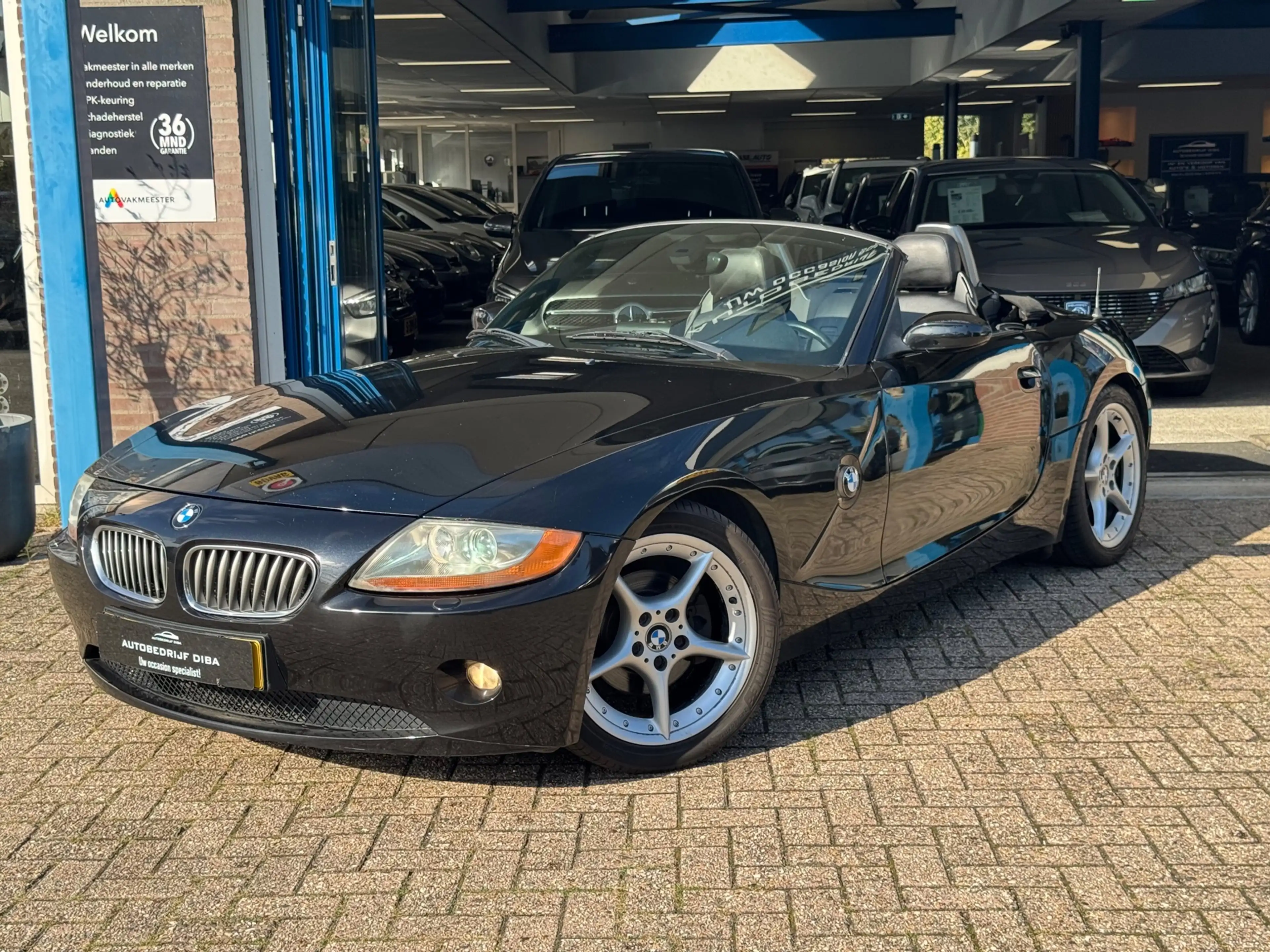BMW Z4 Roadster 3.0i 2003 ZWART CABRIO AIRCO LM APK NAP! — photo 3
