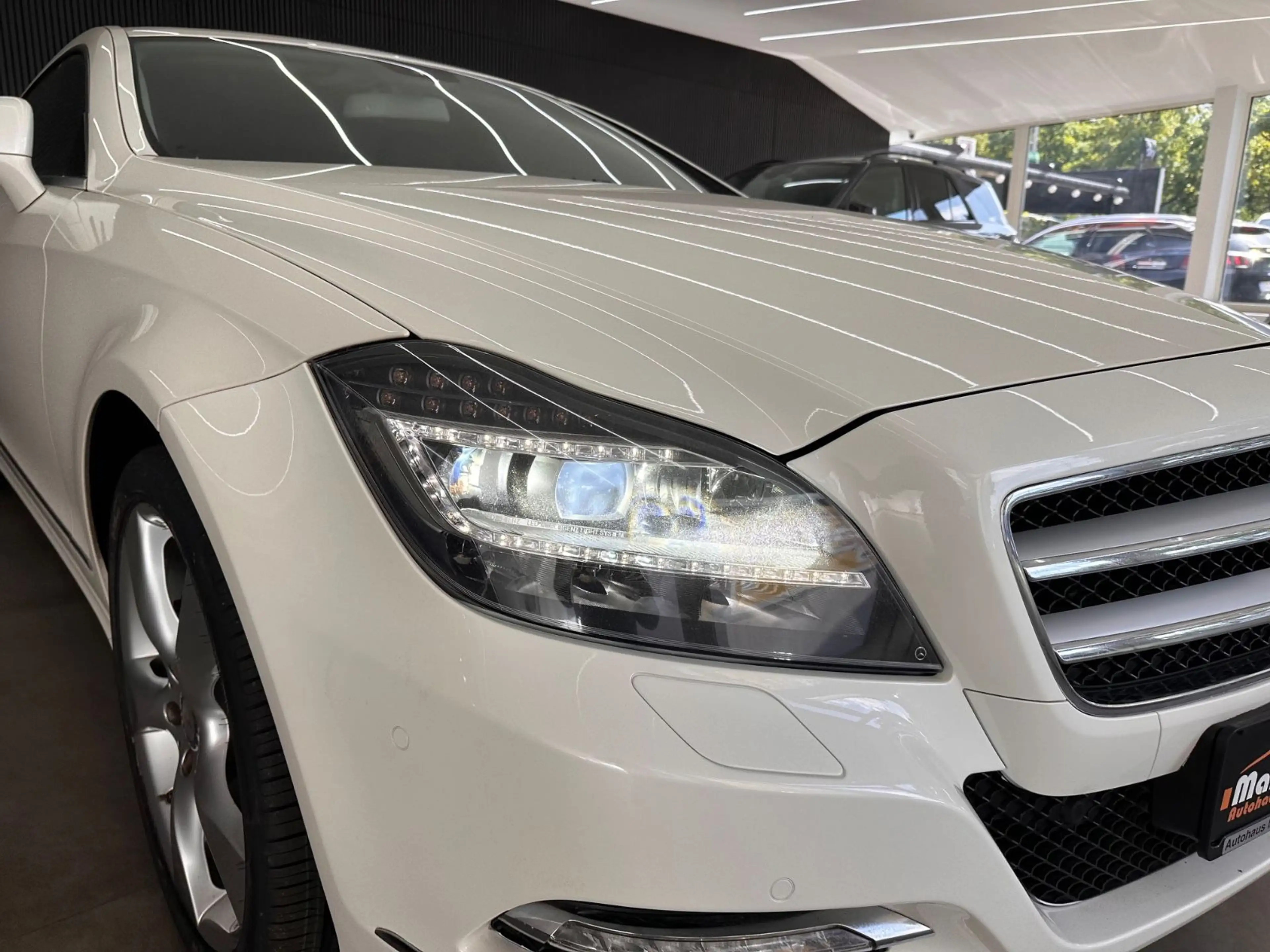 Mercedes-Benz CLS 350 CGI ShootingBrake*Memory*Distronic*Totw* — photo 38