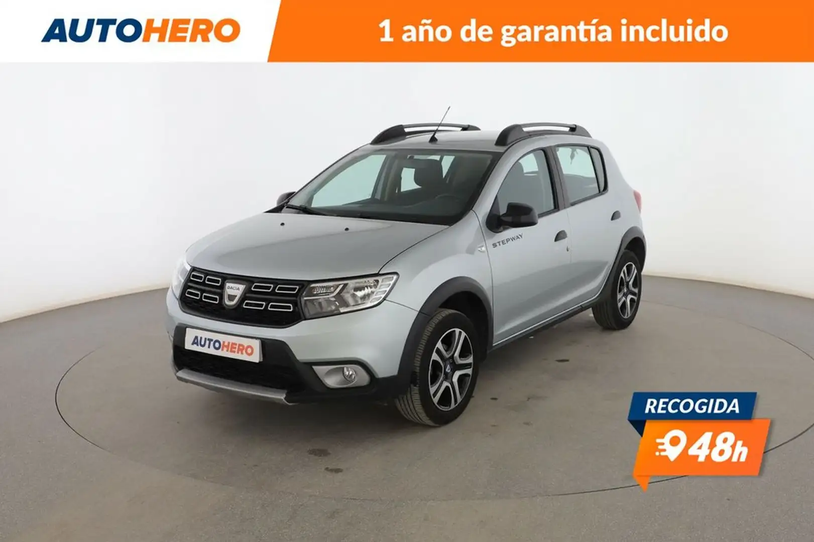 Dacia Sandero 1.0 TCe Serie Limitada Aniversario Gris - 1