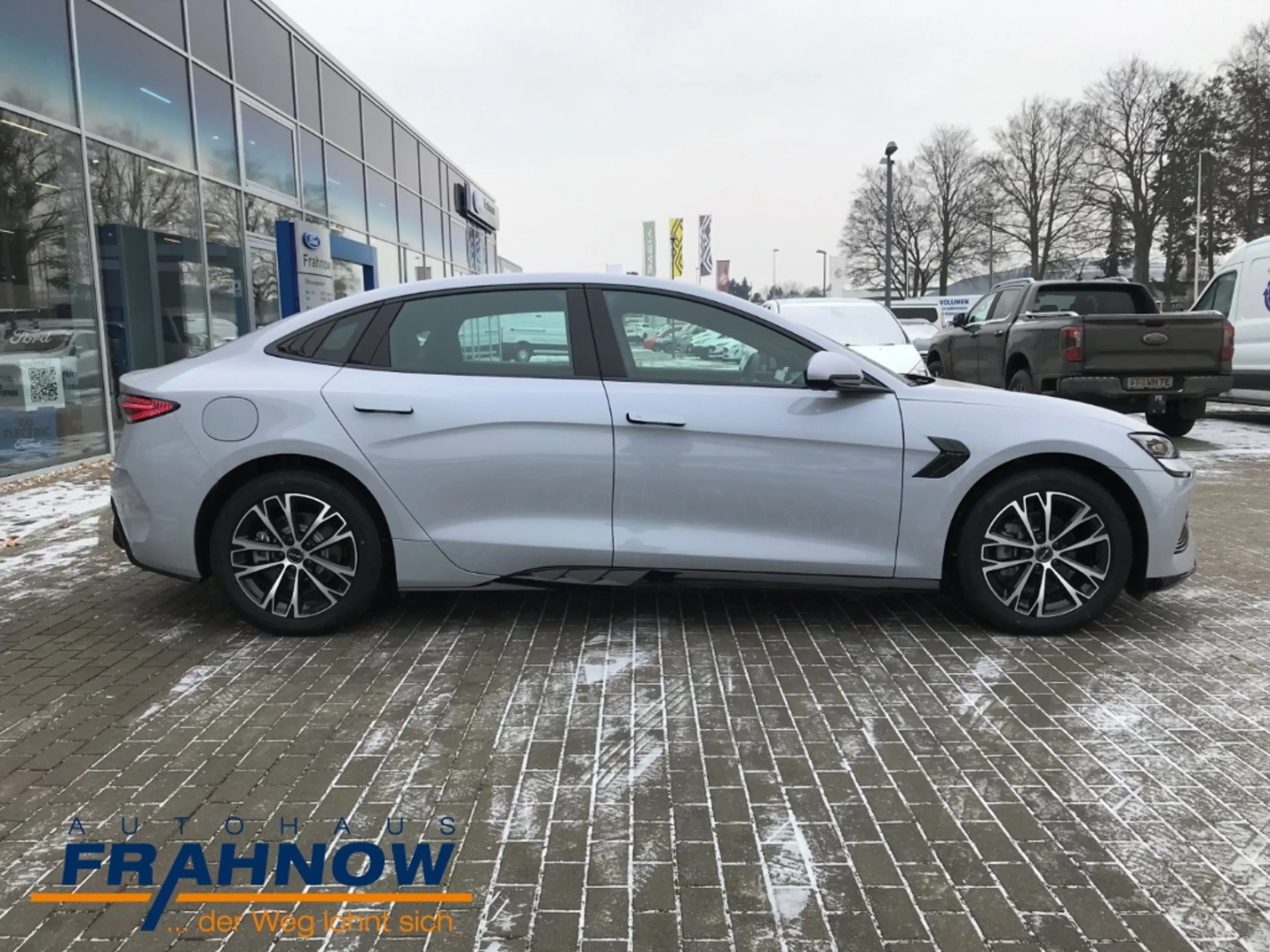 BYD Seal 170 kW RWD Comfort LED NAVI ACC SHZ KAMERA — photo 3