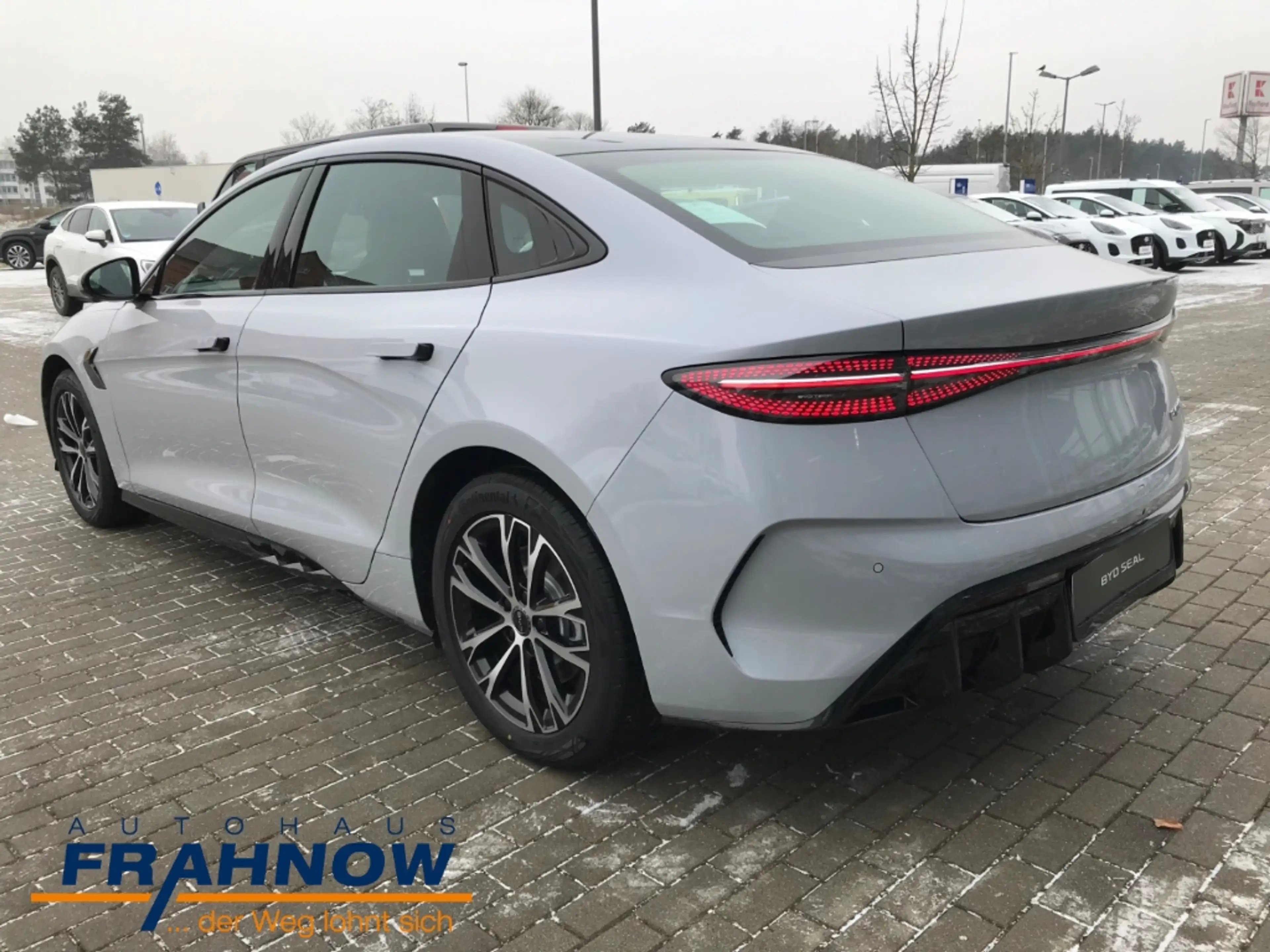 BYD Seal 170 kW RWD Comfort LED NAVI ACC SHZ KAMERA — photo 6