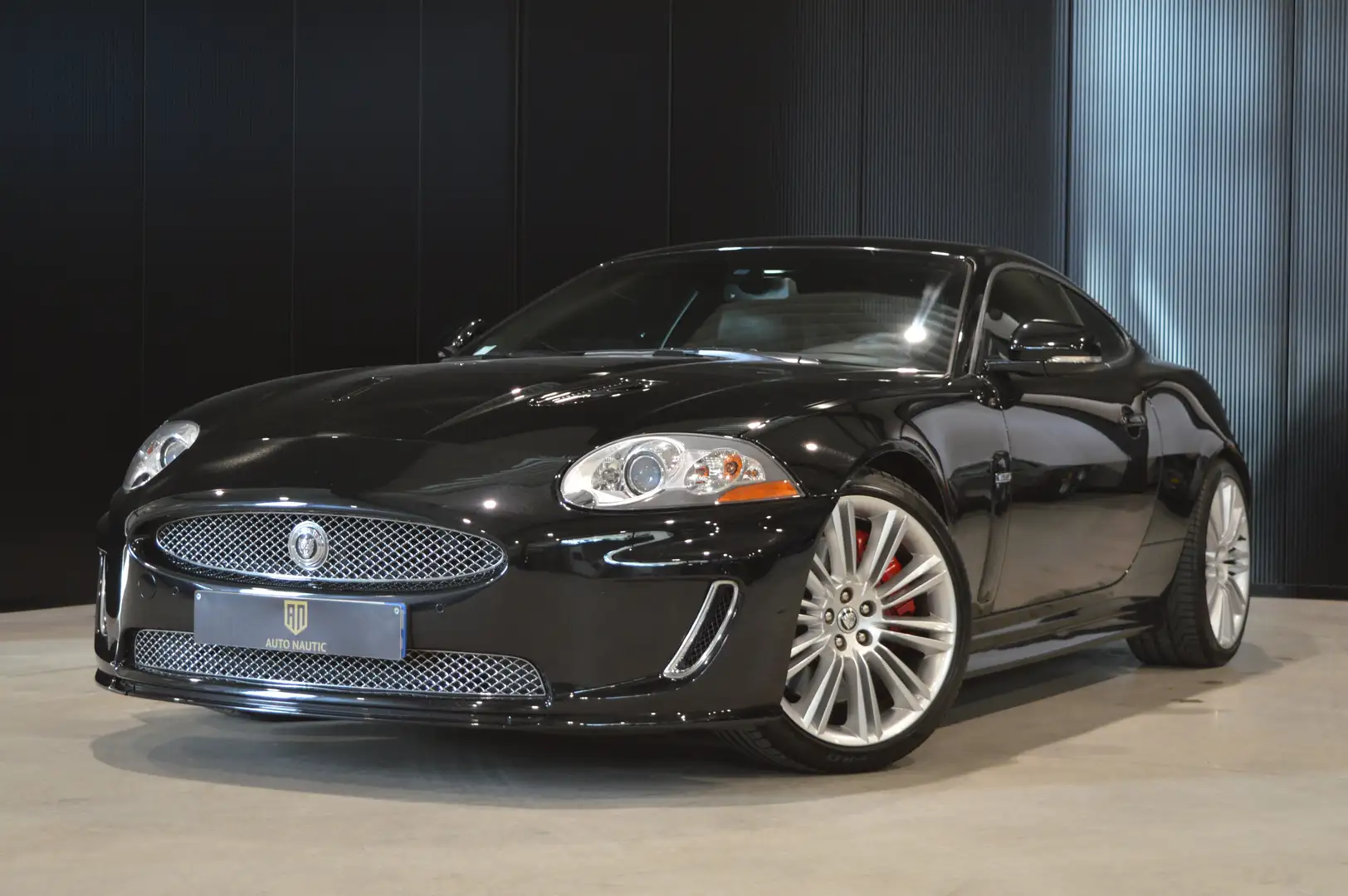 Jaguar XKR Coupé 5.0i V8 - 510 ch - édition 175 Schwarz - 1