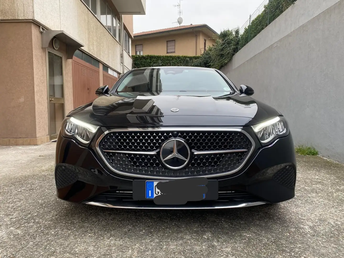 Mercedes-Benz E 220 Classe E- W214 Berlina d Advanced auto Schwarz - 2