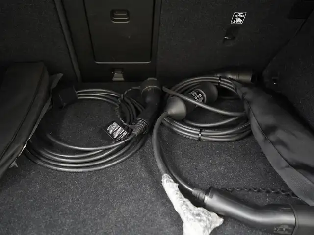 Volvo XC40 view 27