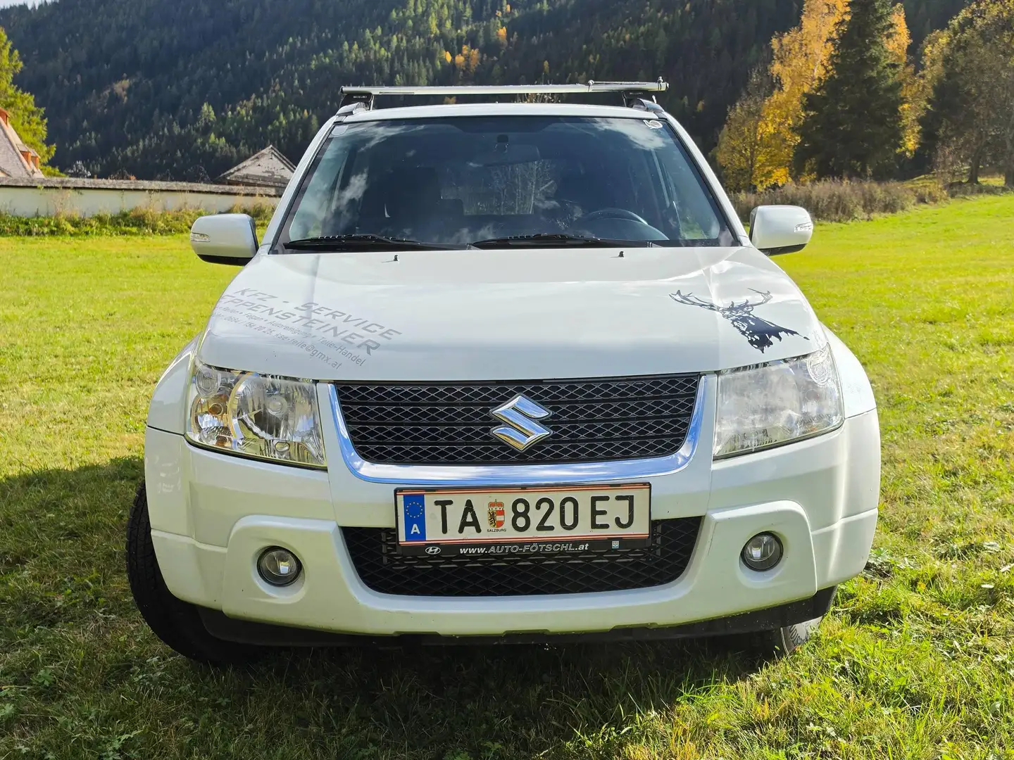Suzuki Grand Vitara Grand Vitara 1,9 VX-E Deluxe DDiS VX-E Deluxe Weiß - 1