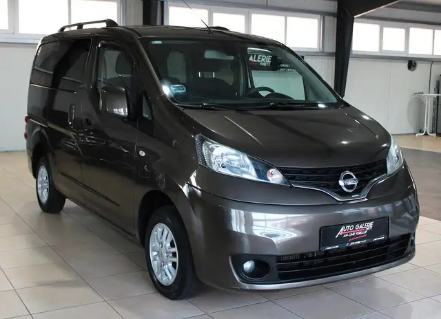 Nissan NV200 Evalia Diesel* 7 Sitzer*Tüv NEU*PDC*SHZ*