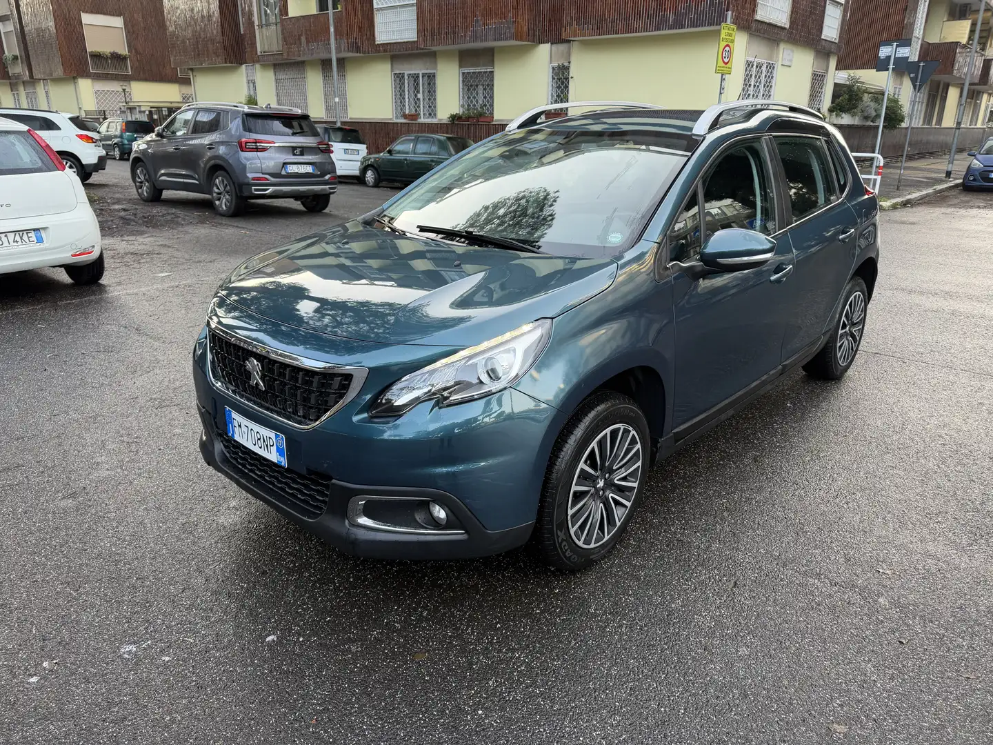 Peugeot 2008 1.2 puretech 12v Active 82cv E6 - FINANZIABILE - Зелений - 2