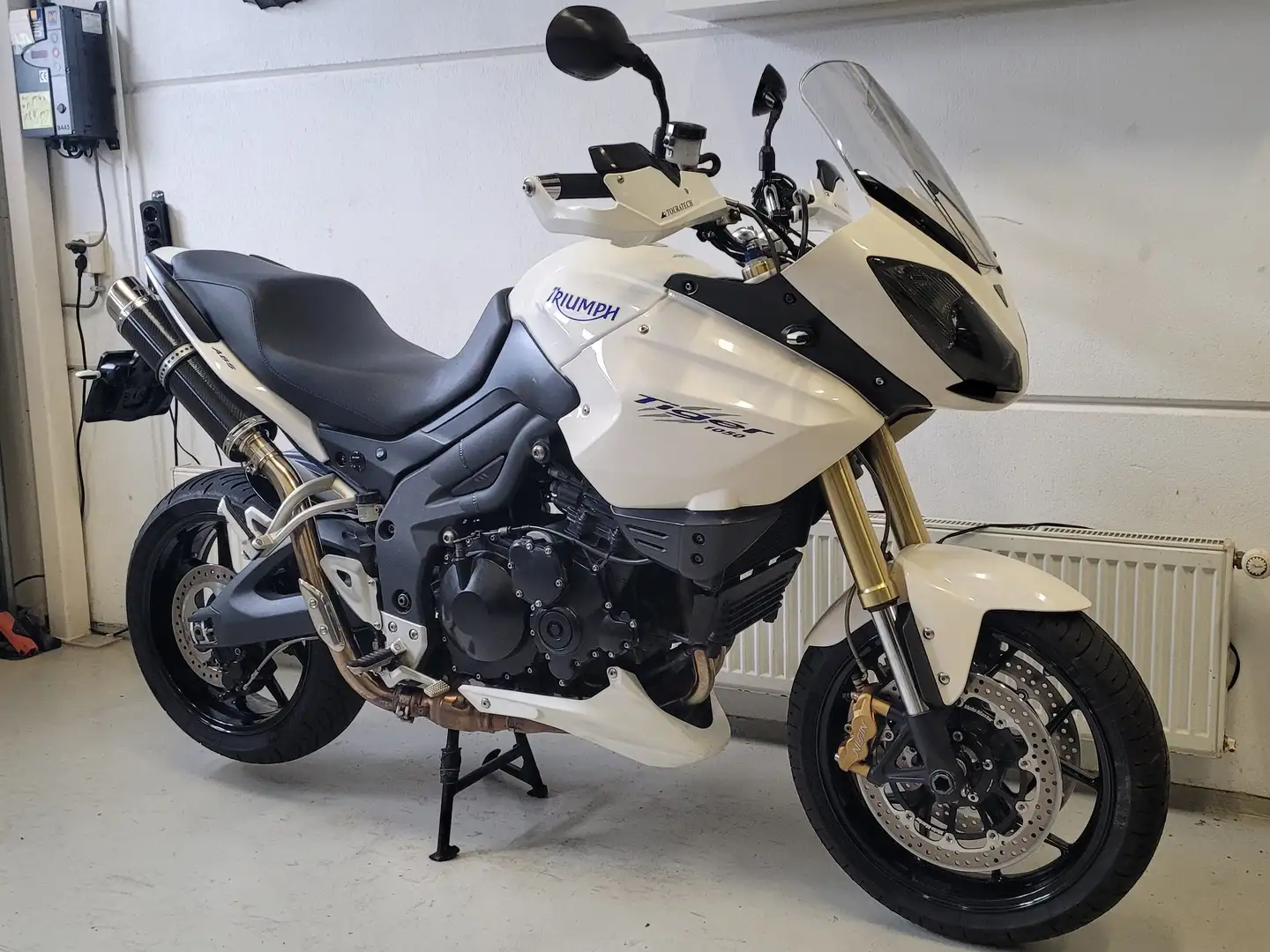Triumph Tiger 1050 SE Blanco - 2