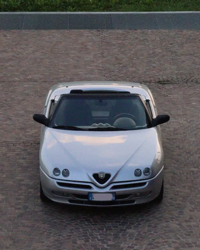 Alfa Romeo Spider 1.8 ts 16v, foto 2