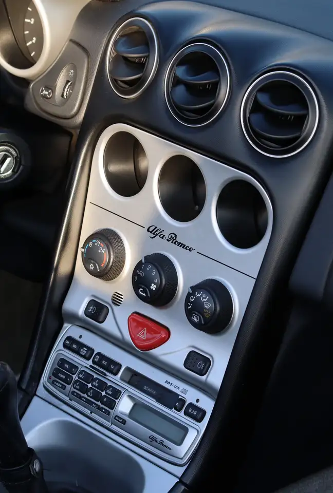 Alfa Romeo Spider 1.8 ts 16v, foto 10