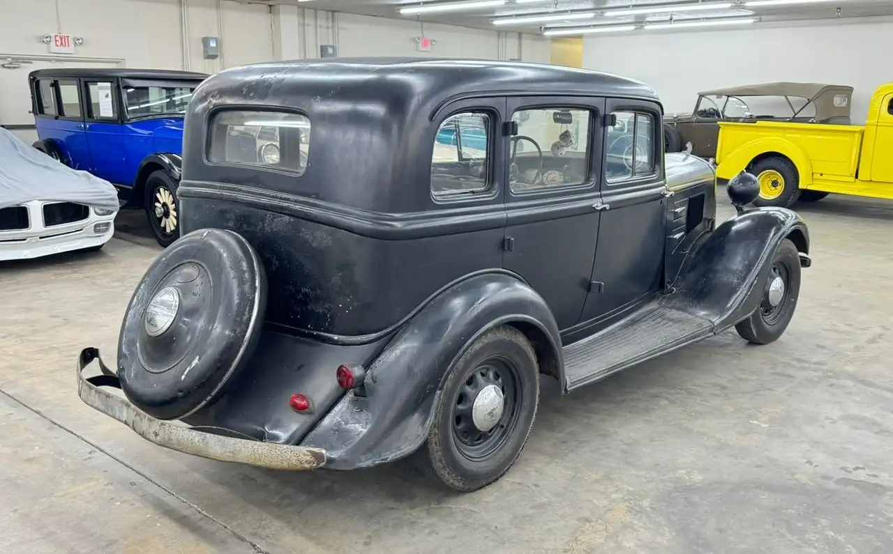 Plymouth PE Deluxe 4-Door, foto 5