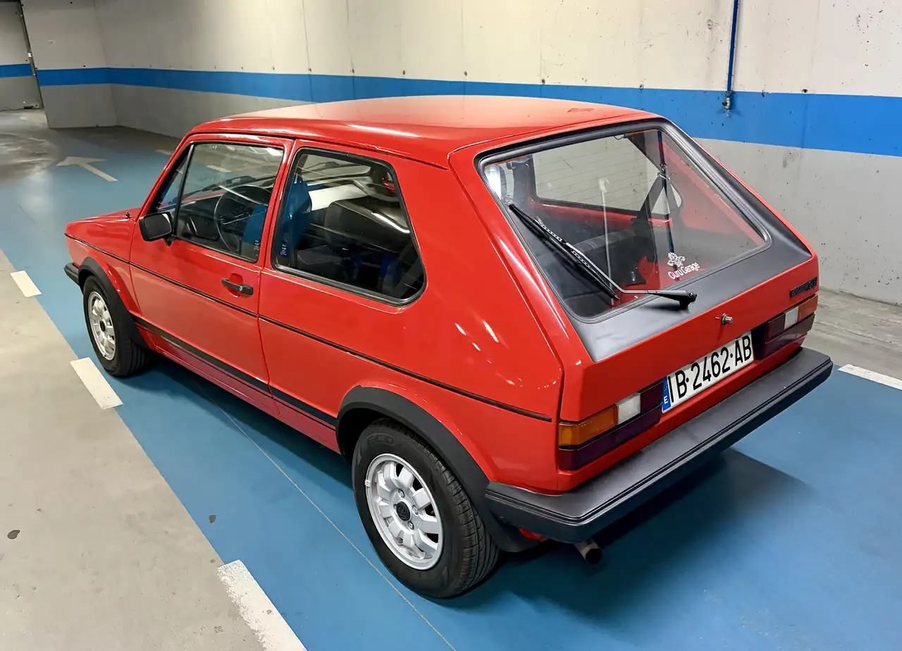 Volkswagen Golf GTI 1.8 110, foto 2