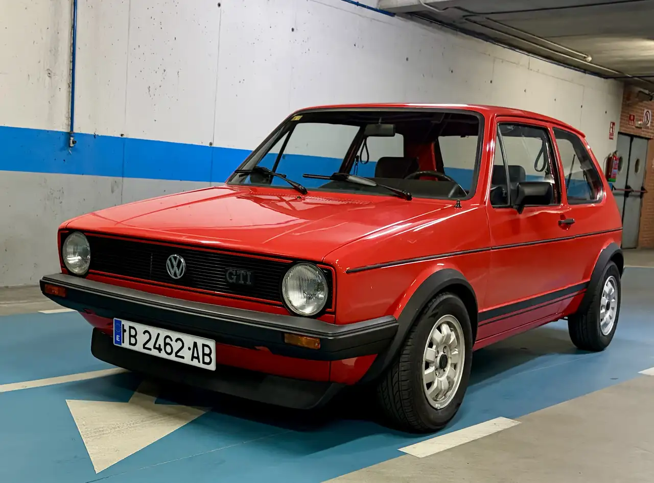 Volkswagen Golf GTI 1.8 110, foto 1