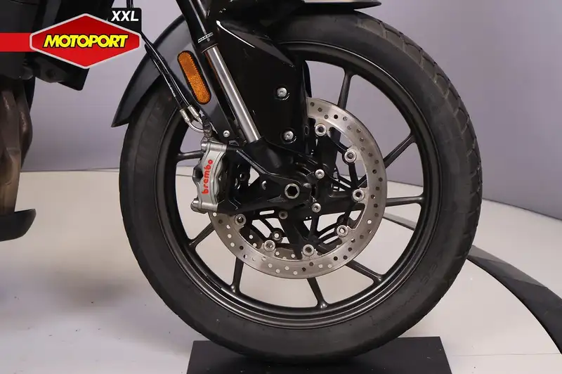 Triumph Tiger Sport - foto 7