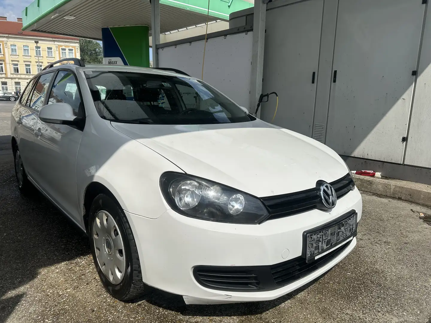 Volkswagen Golf 1.6 TDI DPF BlueMotion Technology Style - 1