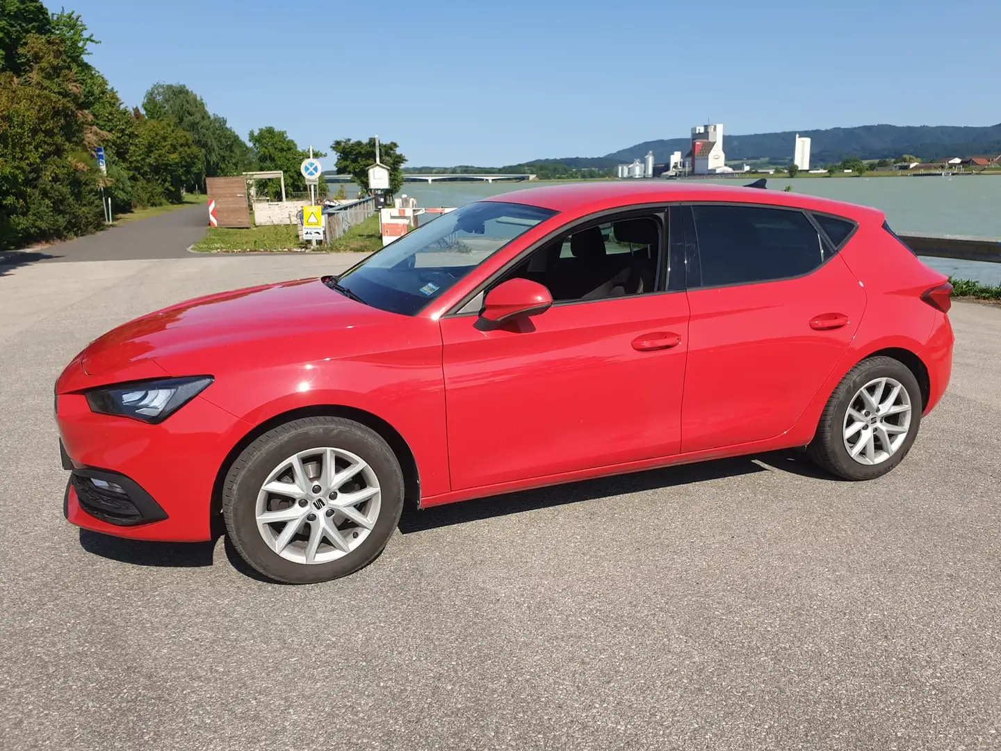 SEAT Leon Leon 1,0 TSI Reference Reference - 2
