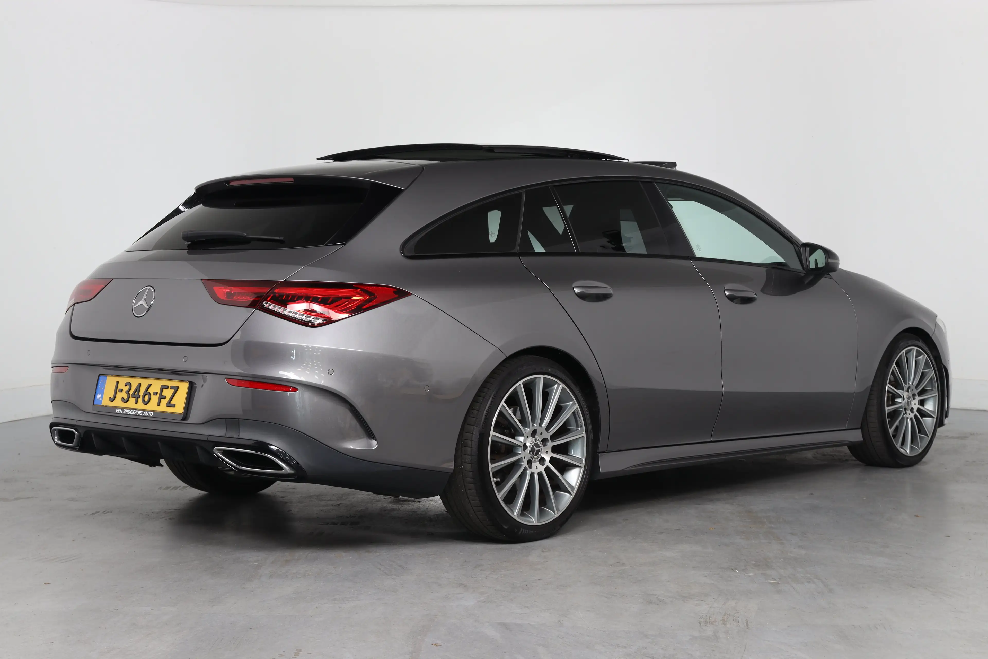 Mercedes-Benz CLA 200 Shooting Brake AMG | Open Dak | Sportstoelen | Sfe — photo 11