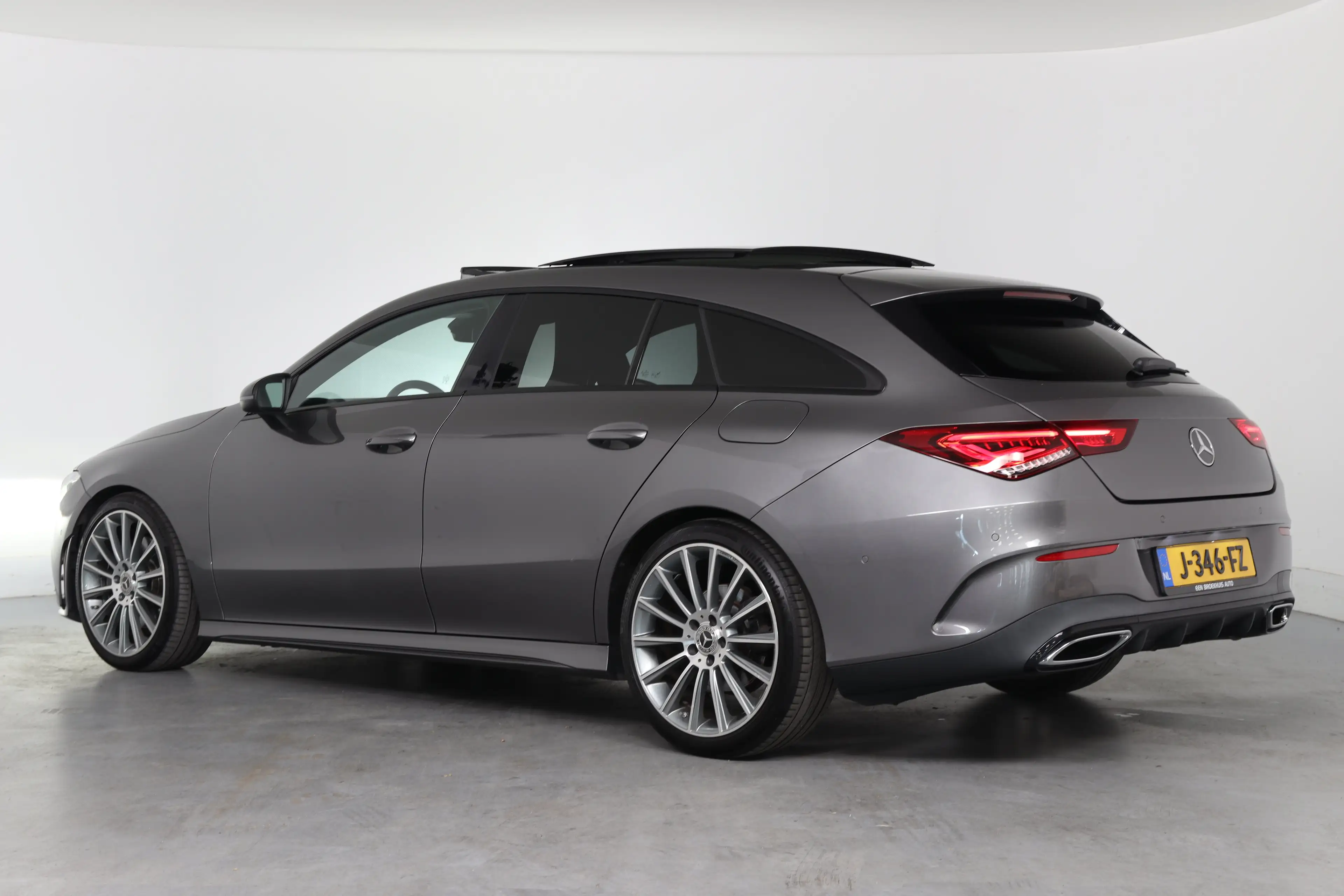 Mercedes-Benz CLA 200 Shooting Brake AMG | Open Dak | Sportstoelen | Sfe — photo 3