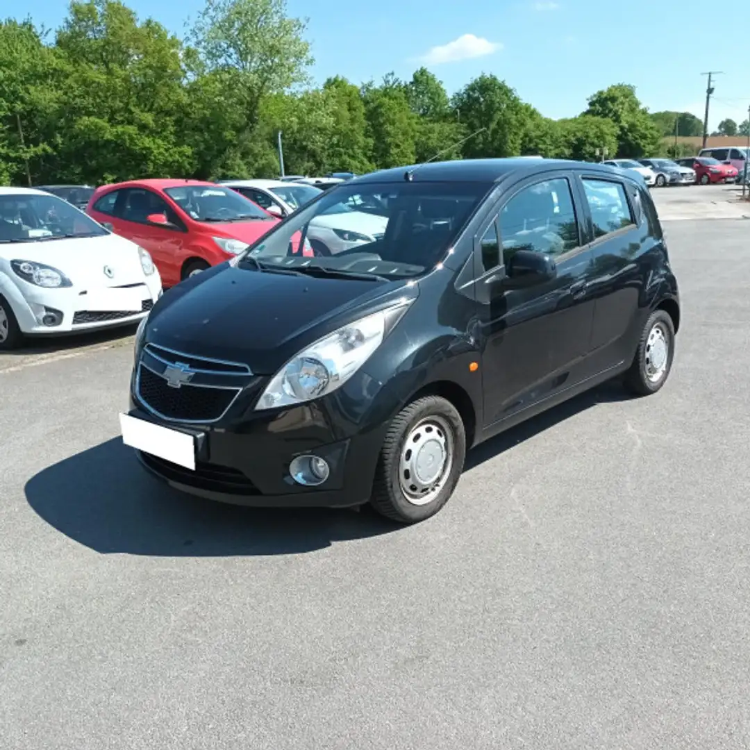 Chevrolet Spark 1.0 16V LS 5P Zwart - 1