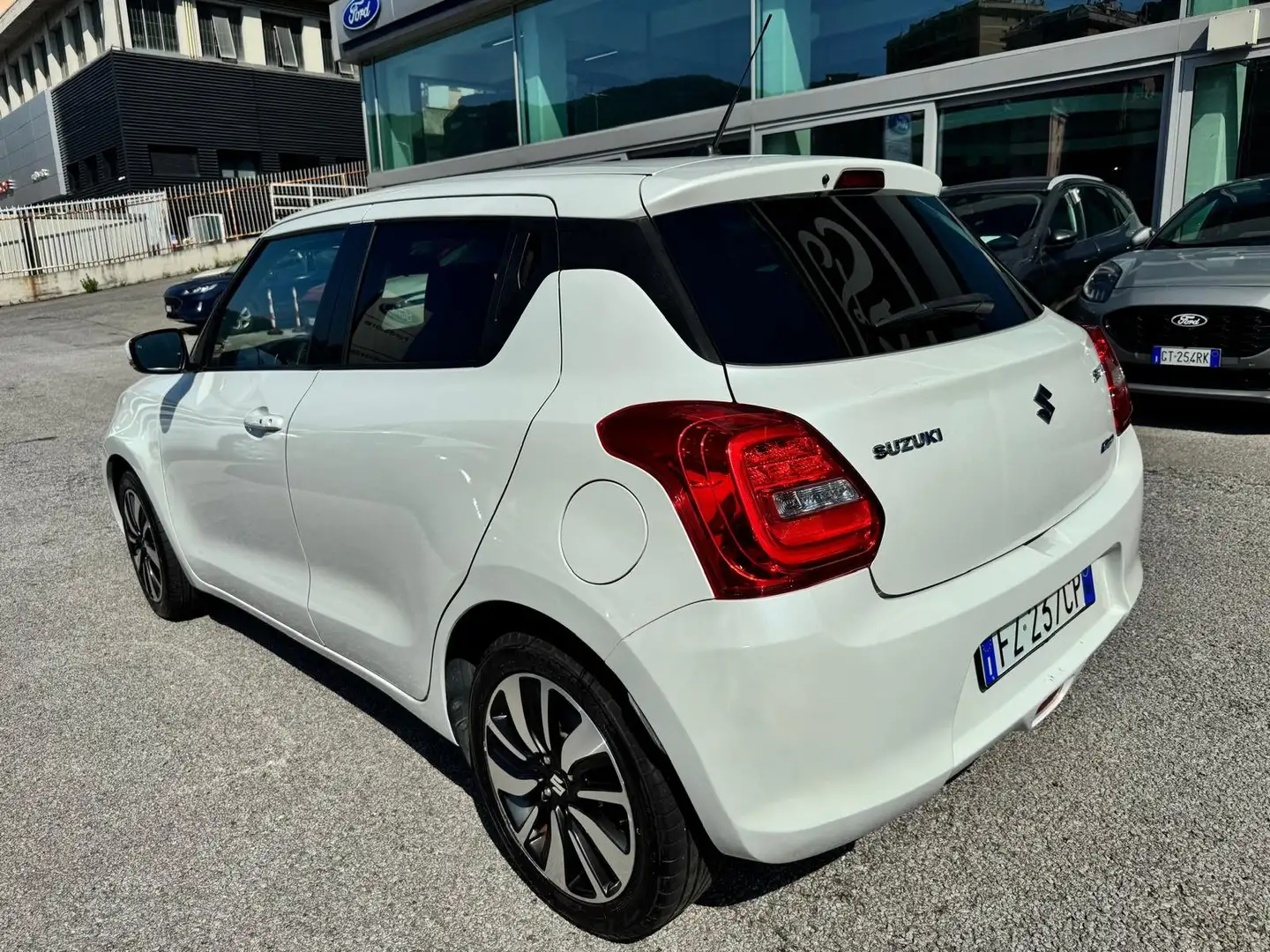 Suzuki Swift Swift 1.2h Top 2wd my19 Bianco - 2