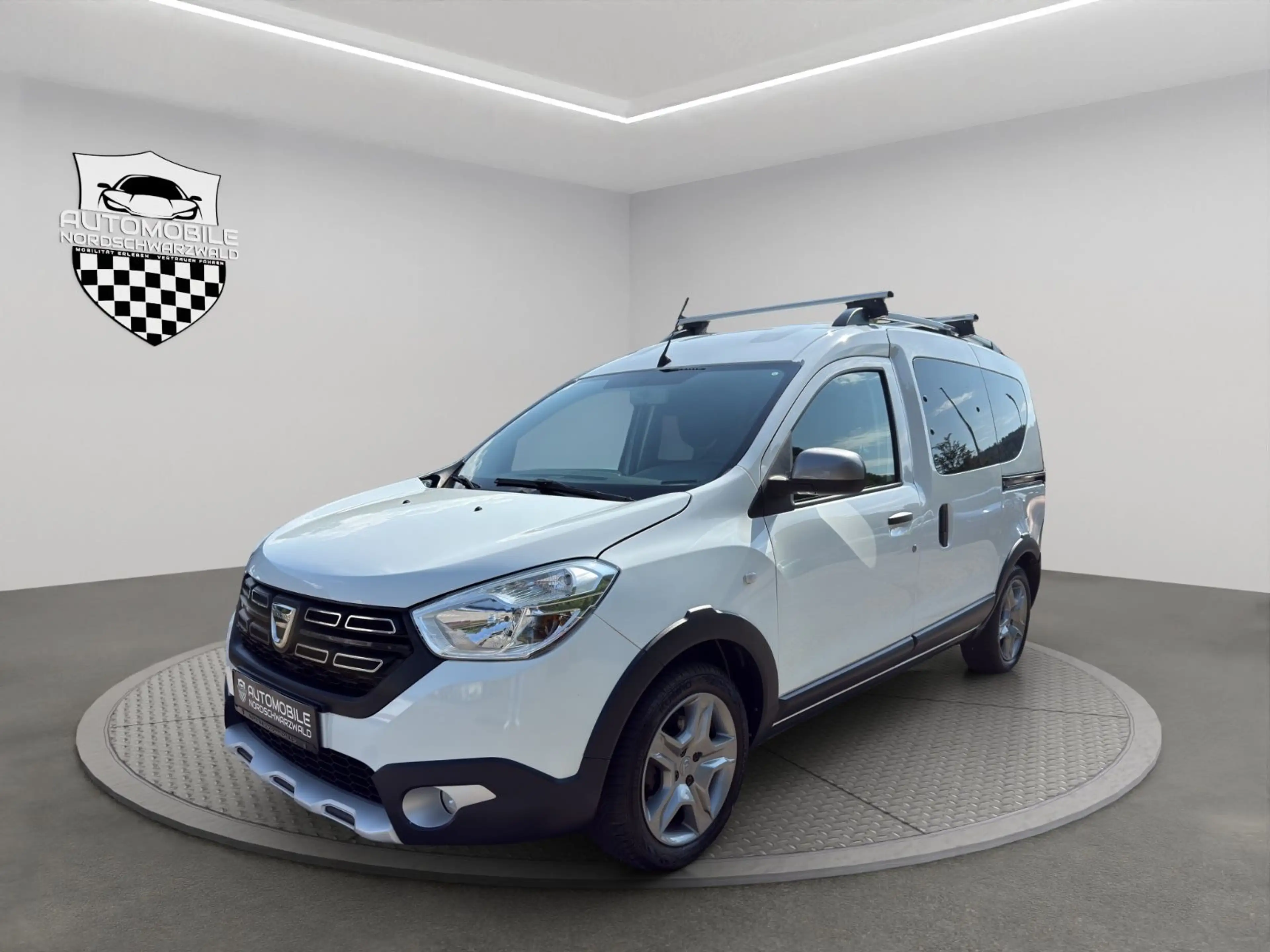 Dacia Dokker Stepway Plus | AHK1.2t KAMERA SHZ