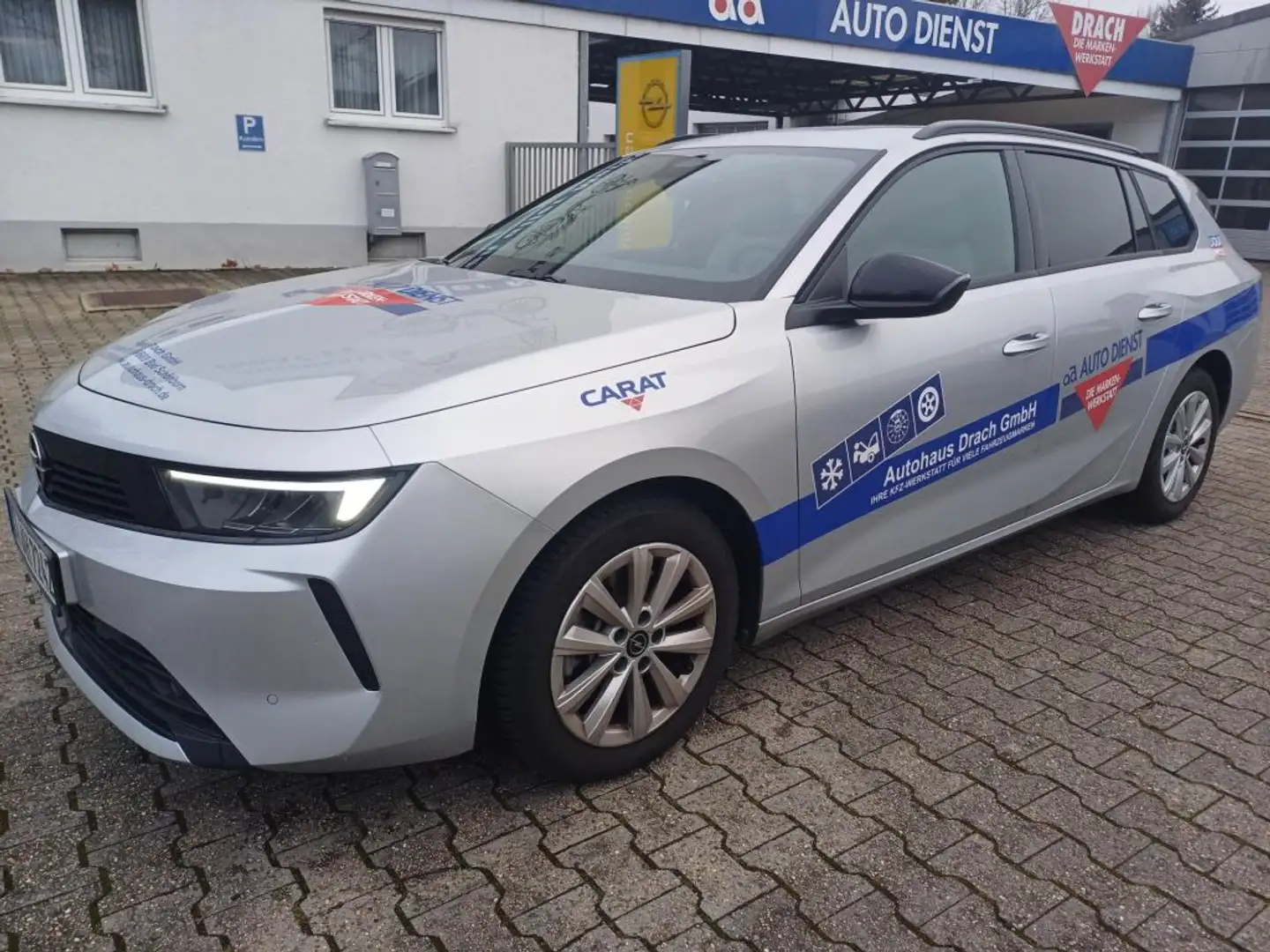 Opel Astra Sports Tourer 1.2 Turbo Elegance - 1