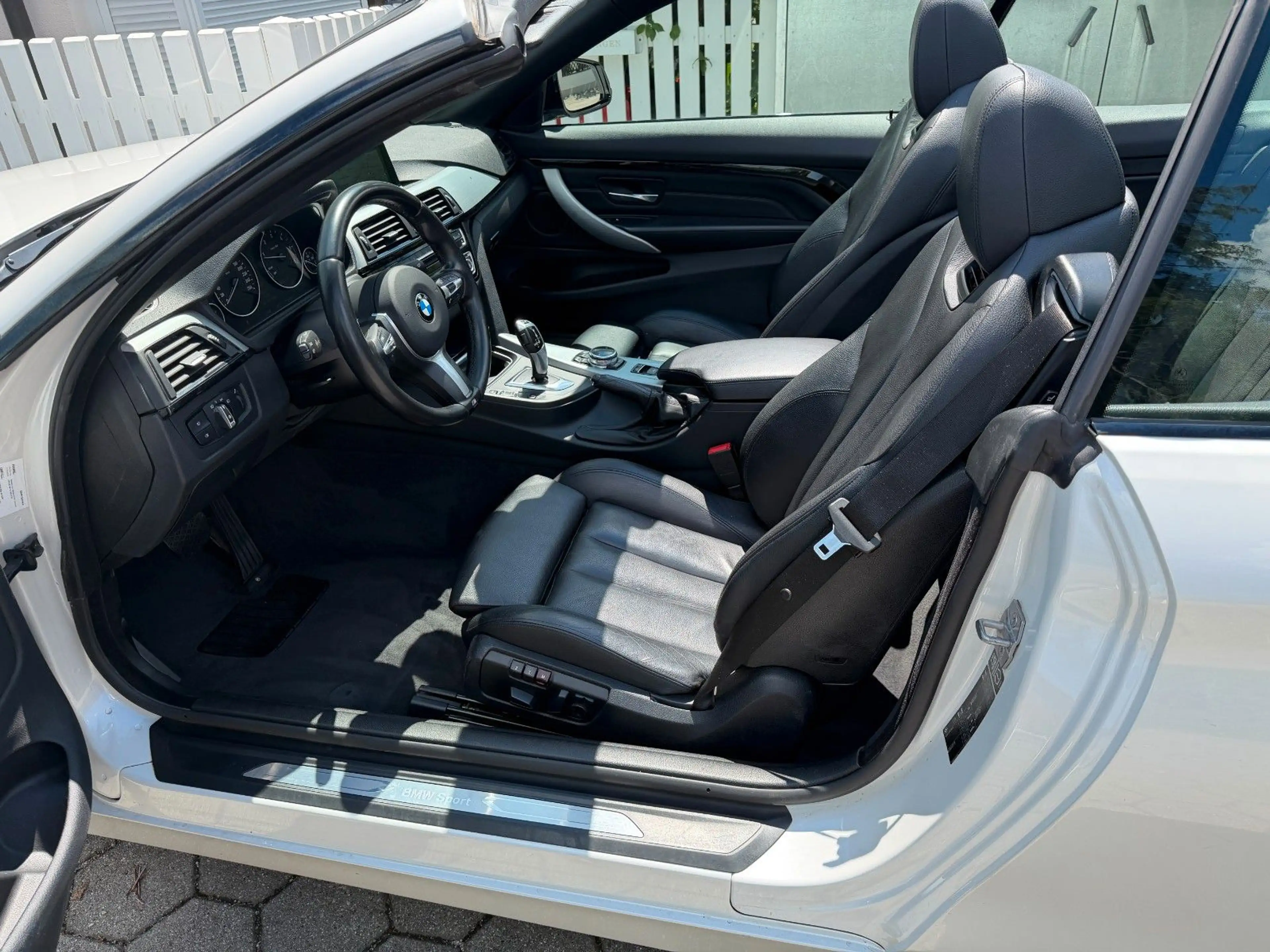 BMW 420 d Cabrio Leder Sportsitze Xenon Keyless — photo 15