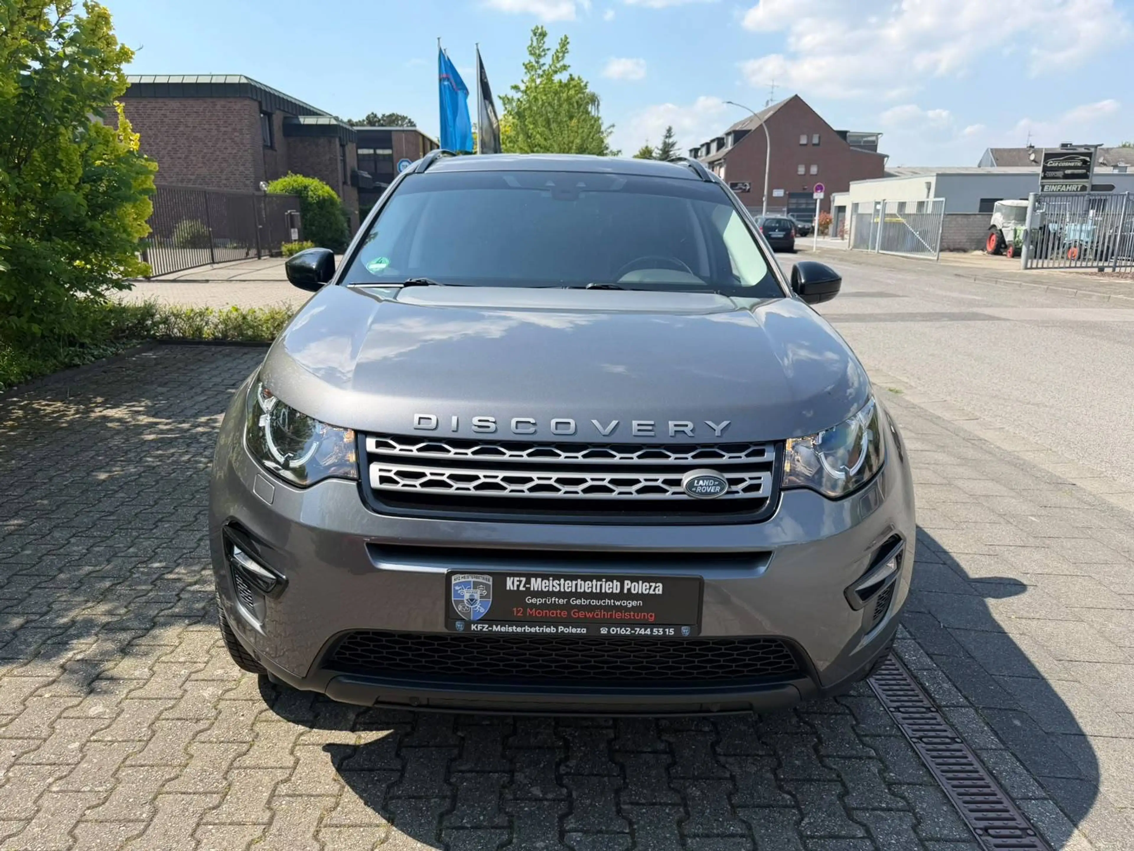 Land Rover Discovery Sport S AWD — photo 8