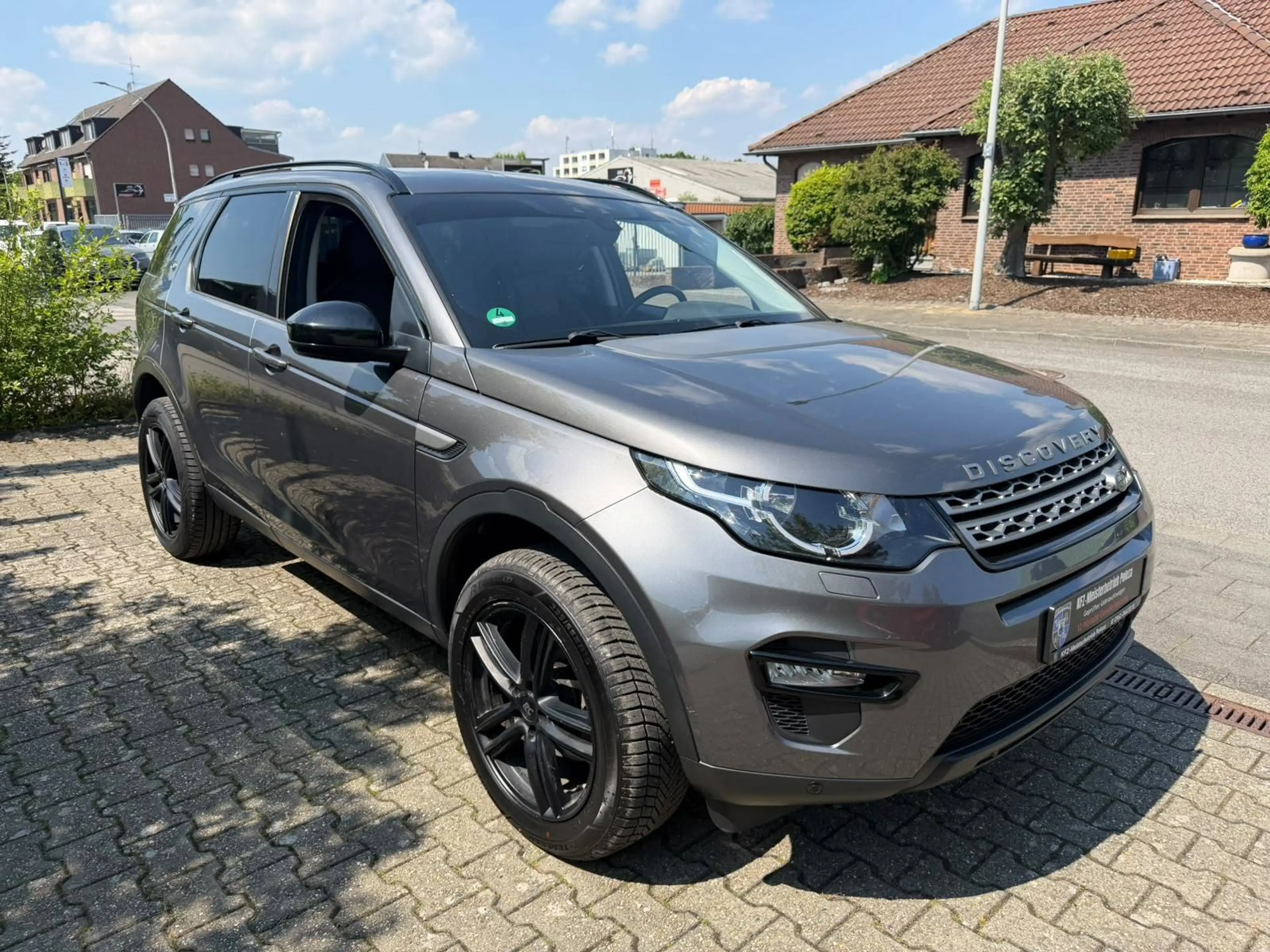 Land Rover Discovery Sport S AWD — photo 7