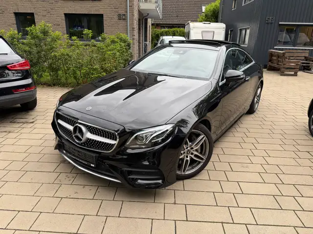 Mercedes-Benz E 300 AMG Coupe 1.HD Carbon*Burm*Pano*Multibeam*360 KAM