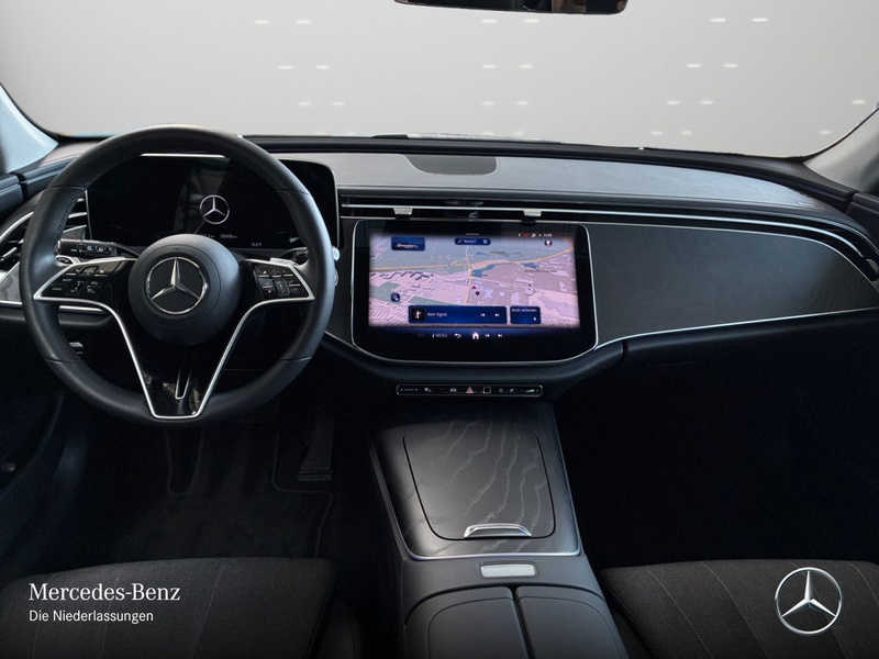 Mercedes-Benz E 220 d T Avantgarde Distr. LED AHK Kamera PTS 9G — photo 13